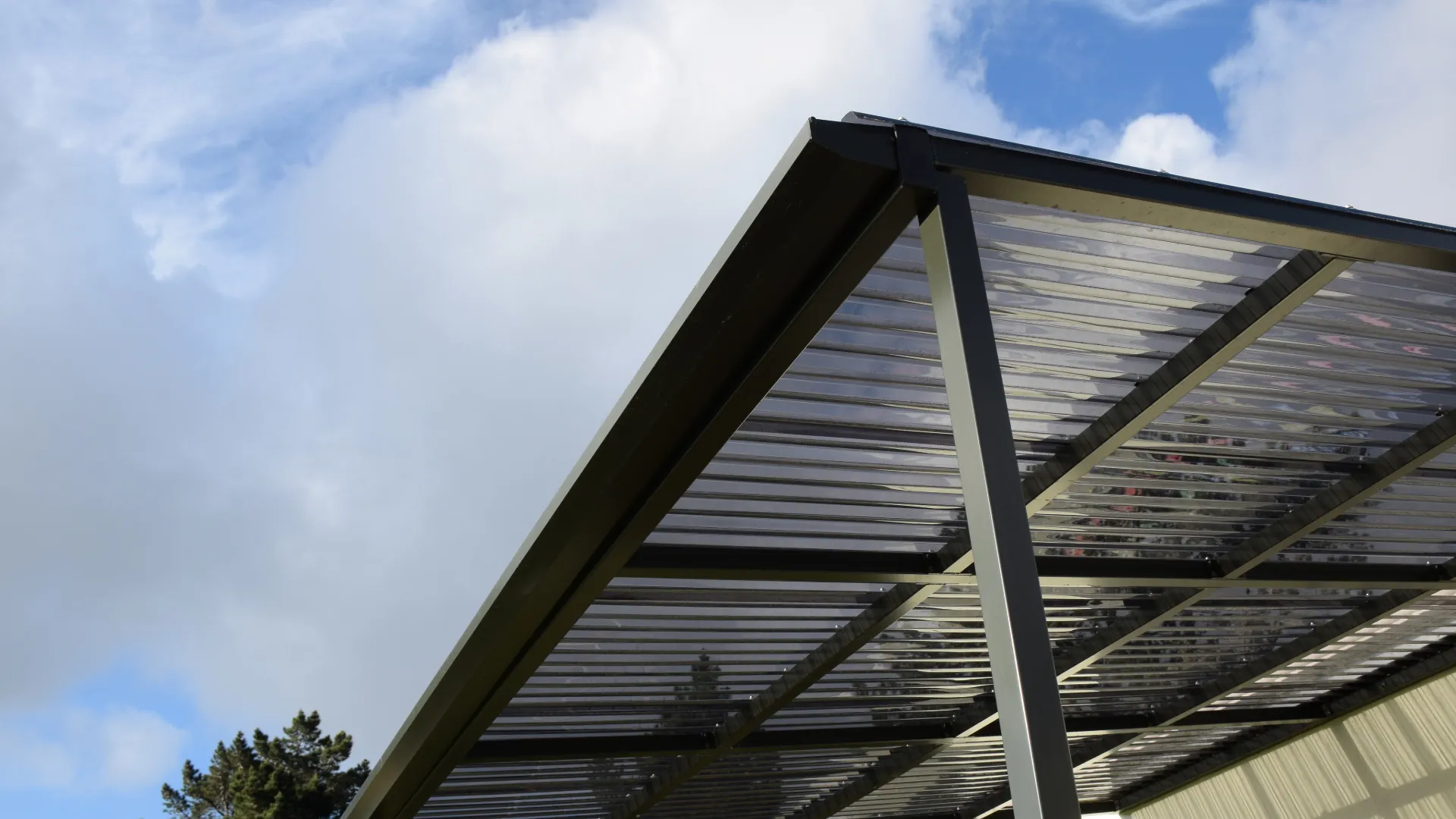 Custom timber carport and outdoor patio roof construction